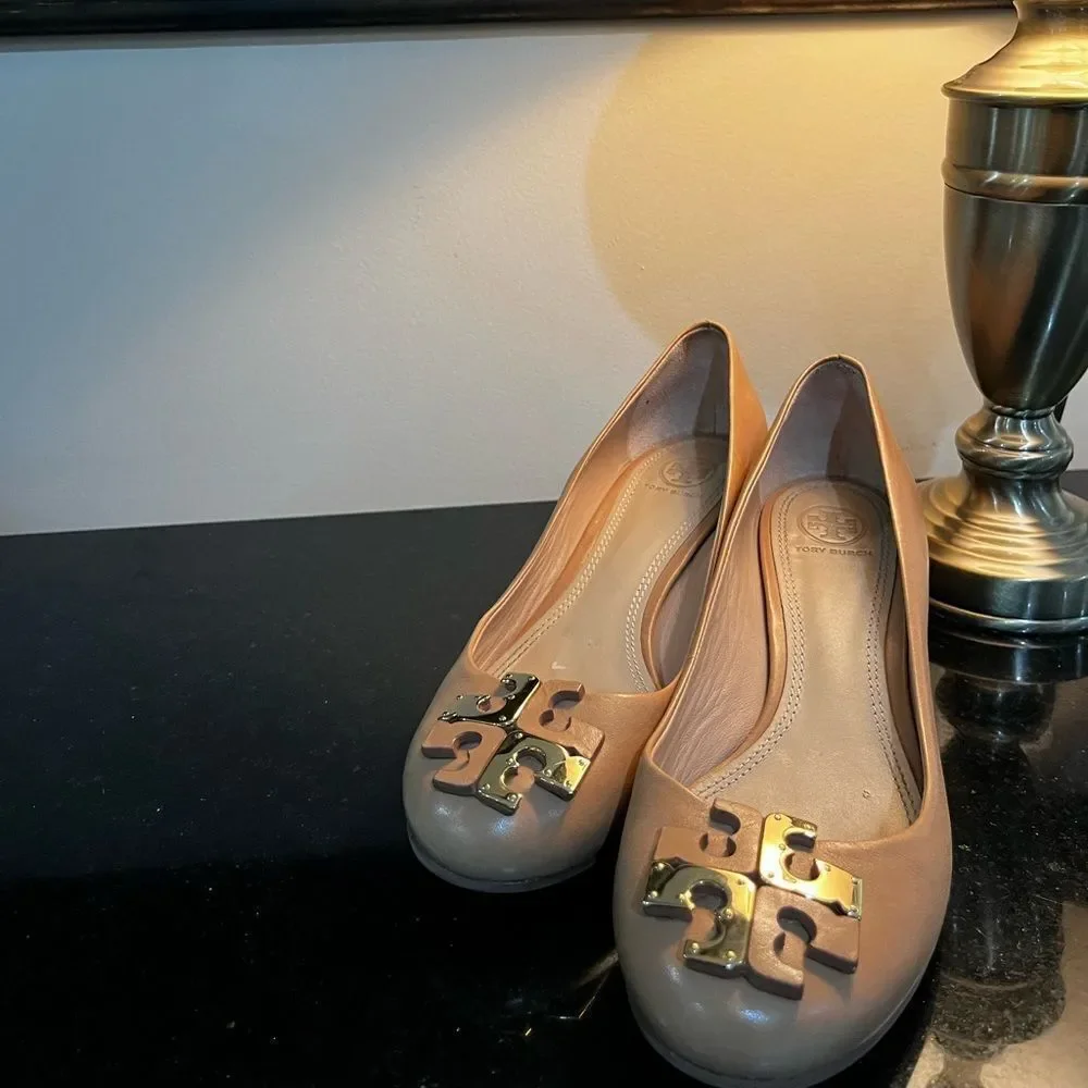 Tory Burch blush pink pumps heels